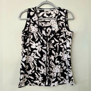 New York & Company Floral Sleeveless Blouse